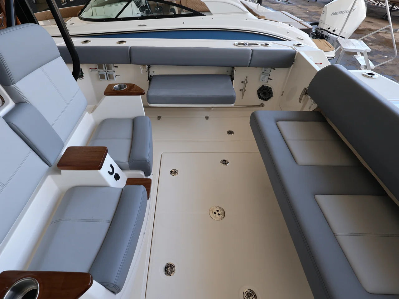 2026 Boston Whaler 360 Outrage 36.0 feet, Naples, Florida #17
