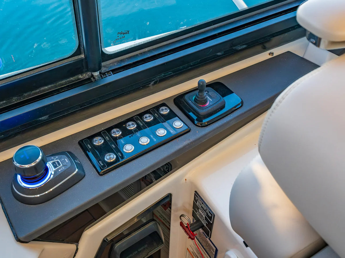 2026 Boston Whaler 365 Conquest 36.0 feet, Wrightsville Beach, North Carolina #52