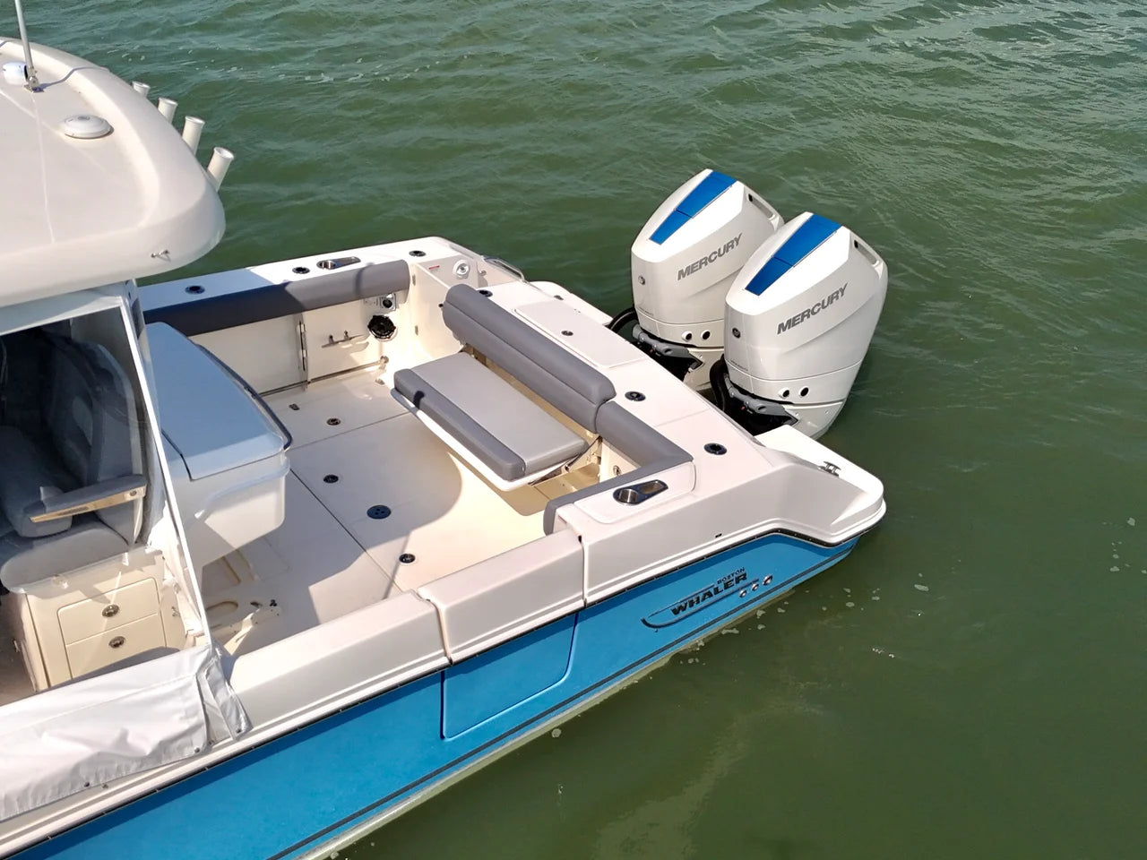 2026 Boston Whaler 330 Outrage 33.0 feet, St Petersburg, FL #18