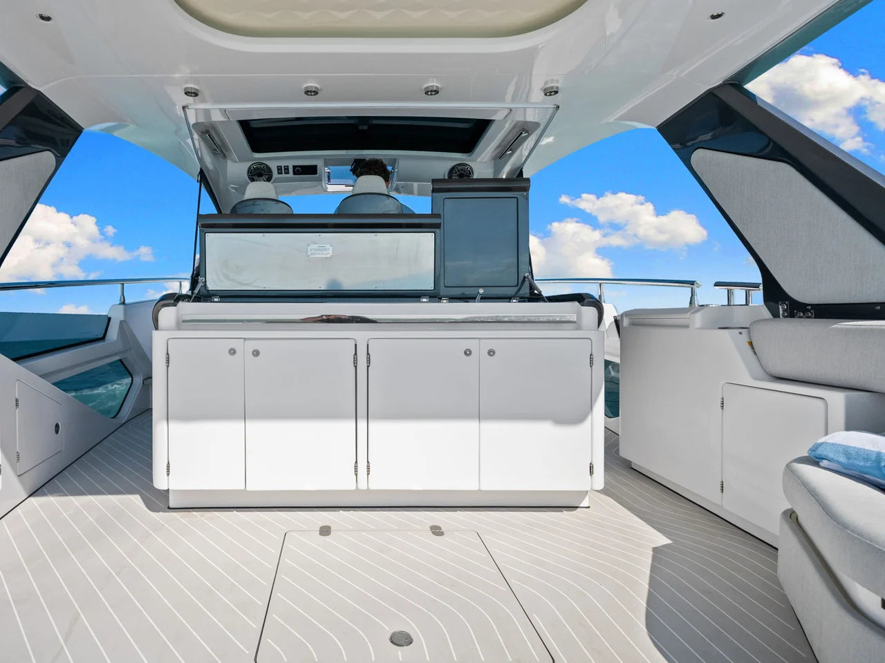 2024 Azimut VERVE 48 48.0 feet, Naples, Florida #36