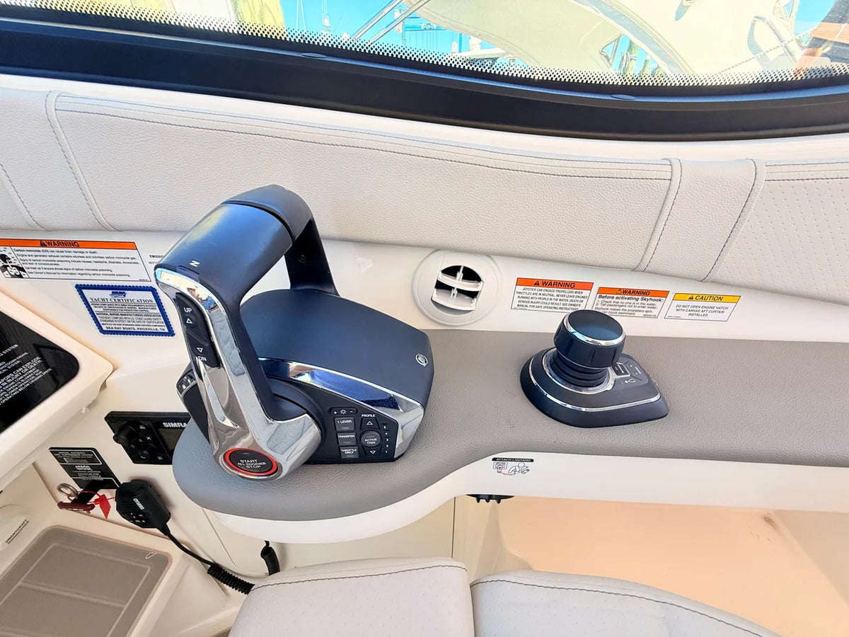 2026 Sea Ray Sundancer 320 Outboard 32.0 feet, St Petersburg, FL #49