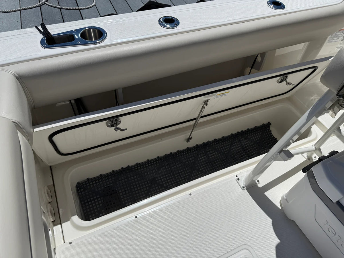 2024 Boston Whaler 230 OUTRAGE 23.0 feet, Westbrook, Connecticut #34