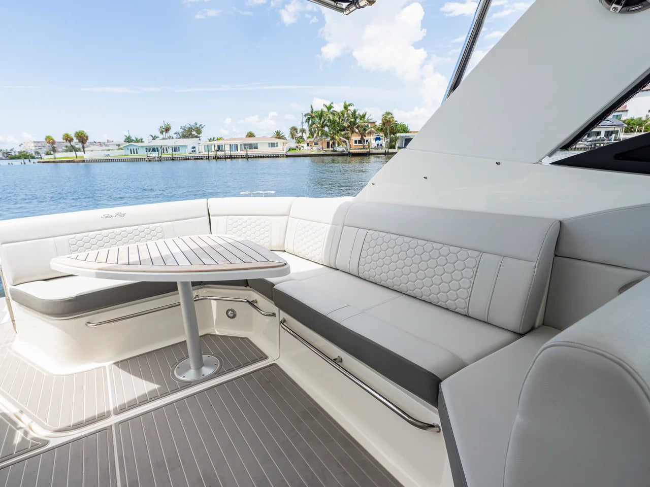 2024 Sea Ray 320 SUNDANCER OB 32.0 feet, St Petersburg, FL #24