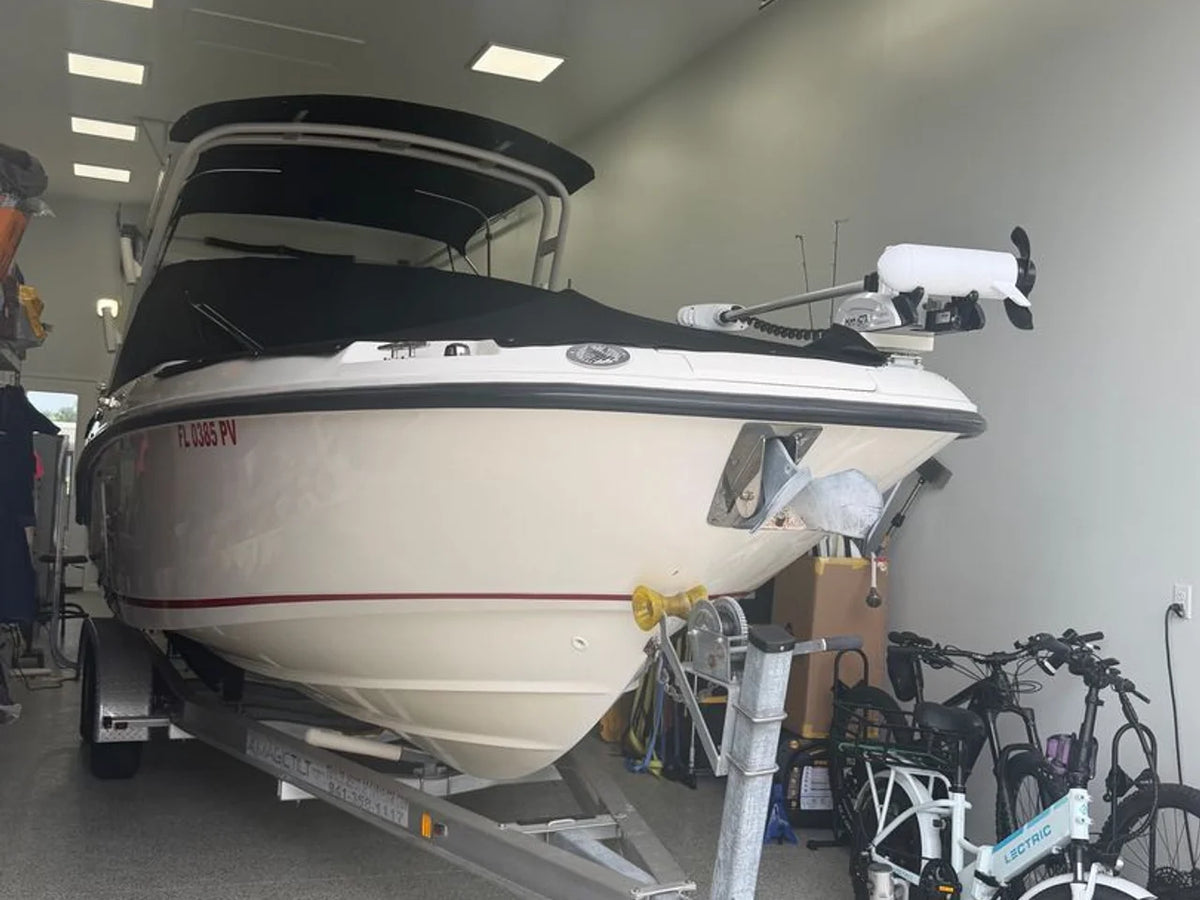 2015 Boston Whaler 230 VANTAGE 23.0 feet, St Petersburg, FL #1