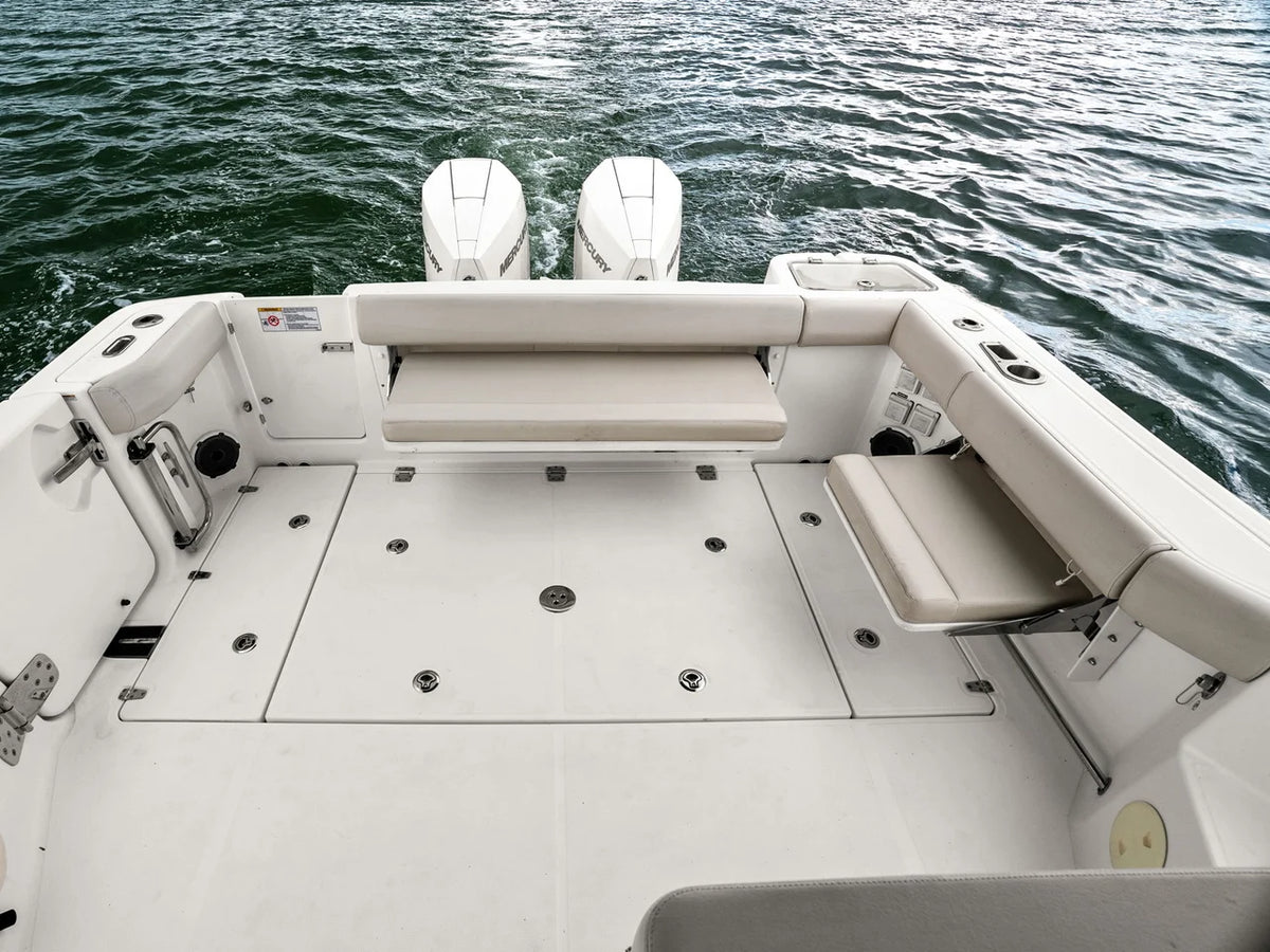 2023 Boston Whaler 325 CONQUEST 32.0 feet, St Petersburg, FL #37