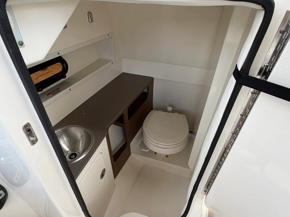 2020 Sea Ray 270 SUNDECK OB 27.0 feet, Pensacola, Florida #26