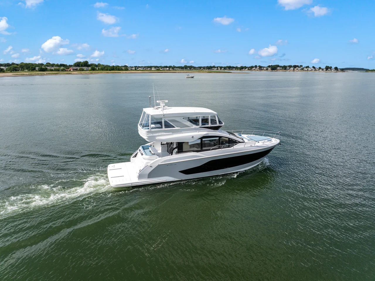 2026 Cruisers Yachts 57 FLY 57.0 feet, Grasonville, Maryland #82