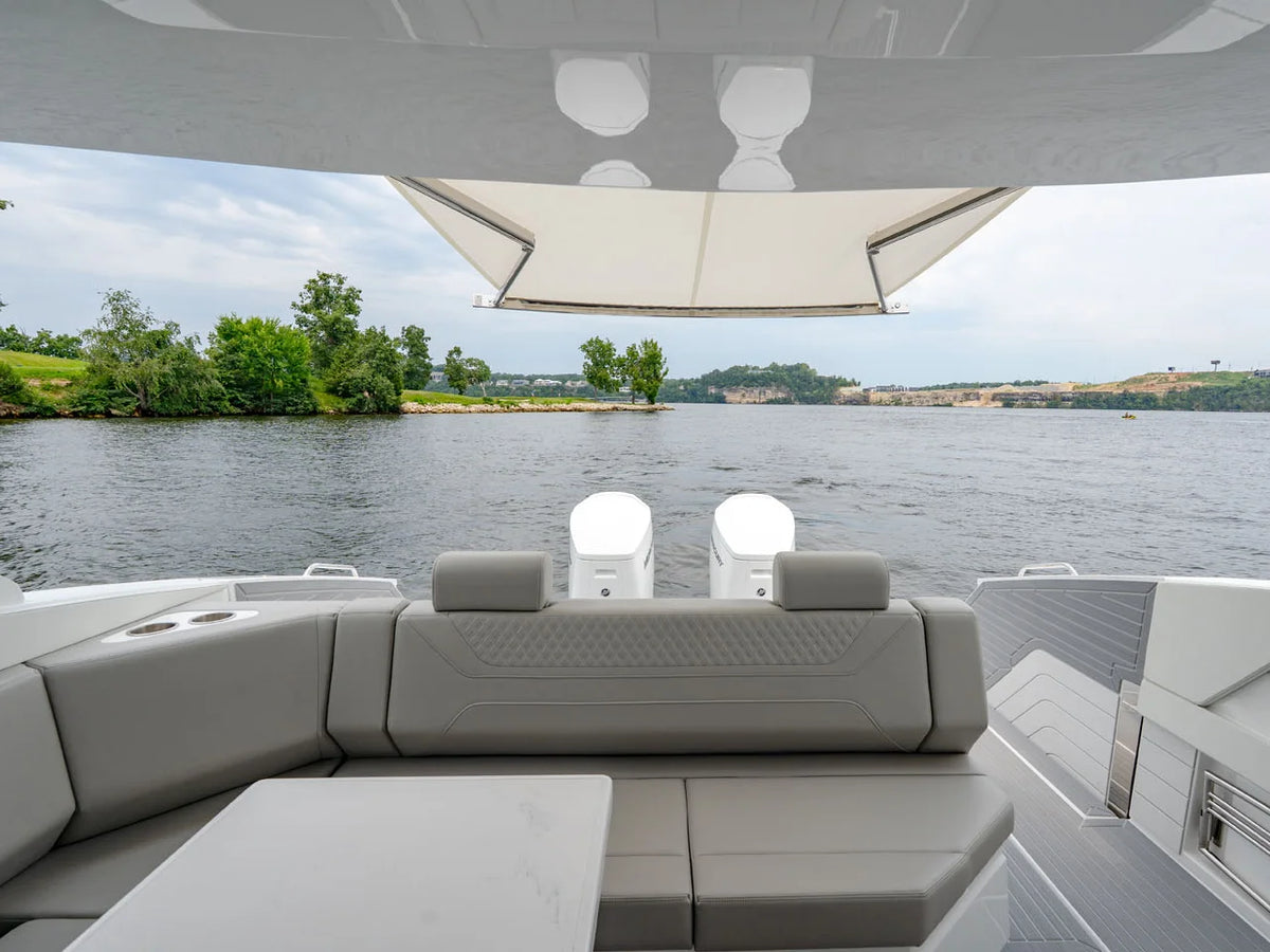 2027 Cruisers Yachts 42 GLS Outboard 42.0 feet, Lake Ozark, MO #12