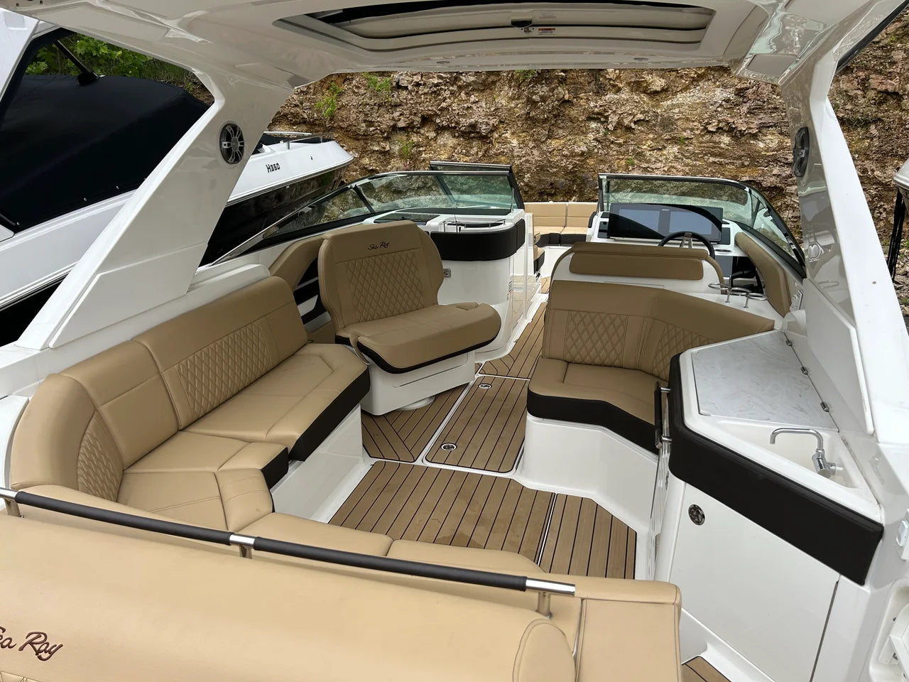 2024 Sea Ray 310 SLX 31.0 feet, Lake Ozark, Missouri #11