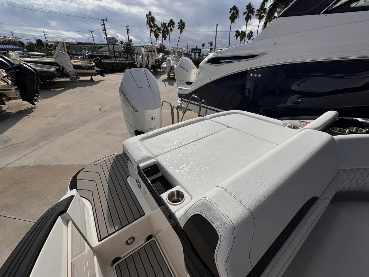2026 Sea Ray SLX 260 Outboard 26.0 feet, Stuart, Florida #11