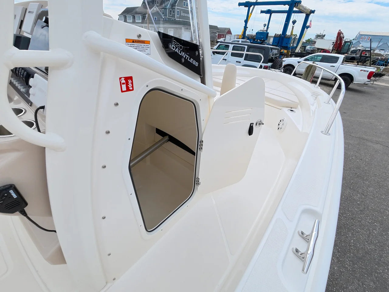 2027 Boston Whaler 220 Dauntless 22.0 feet, Norwalk, Connecticut #16