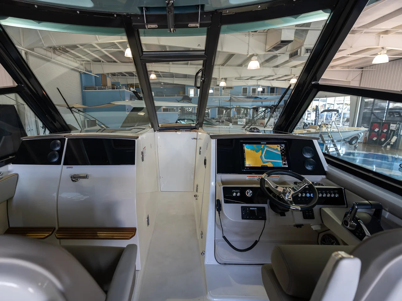 2026 Boston Whaler 330 Vantage 33.0 feet, Panama City, FL #23