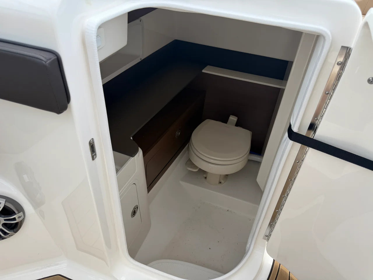 2024 Sea Ray SDX 290 Outboard 29.0 feet, Lake Ozark, MO #61