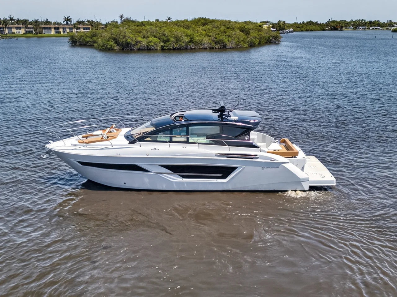 2026 Cruisers Yachts 46 Cantius 46.0 feet, Stuart, Florida #4