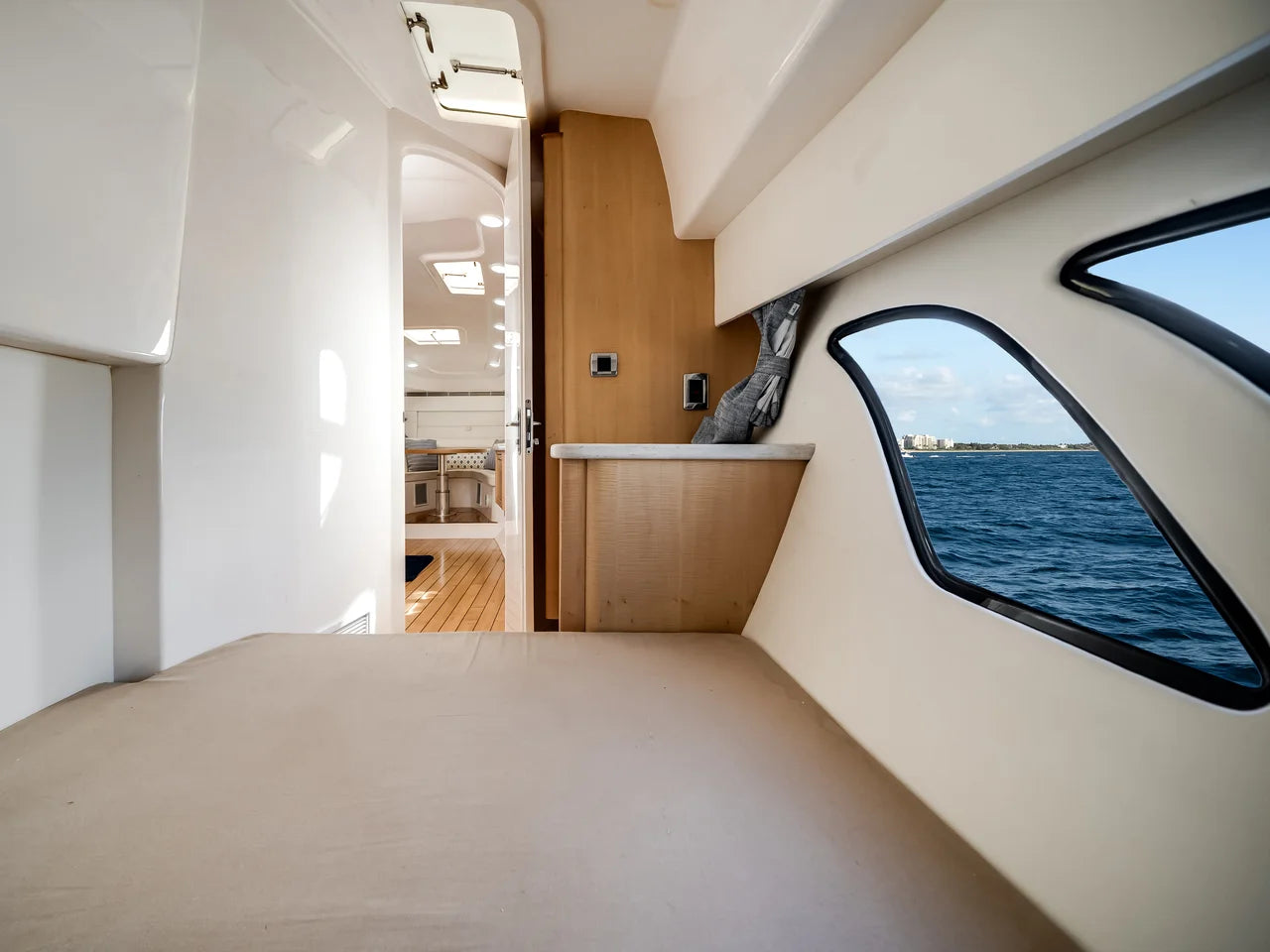 2018 Intrepid 475 SPORT YACHT 47.0 feet, Miami, FL #48