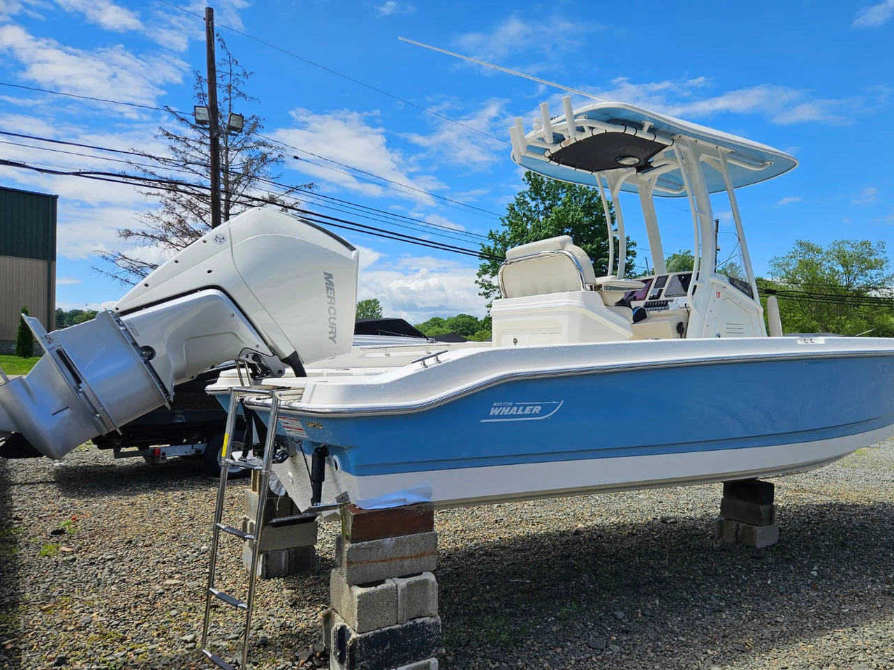 2026 Boston Whaler 250 Dauntless 25.0 feet, Lake Hopatcong, NJ #5
