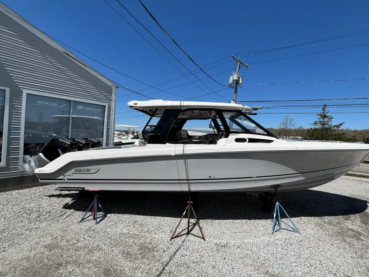 2025 Boston Whaler 350 REALM 35.0 feet, Quincy, MA #6