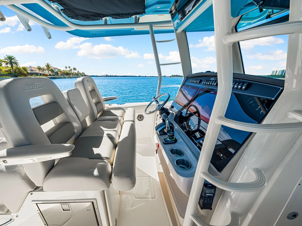 2026 Boston Whaler 330 Outrage 33.0 feet, Sarasota, FL #13