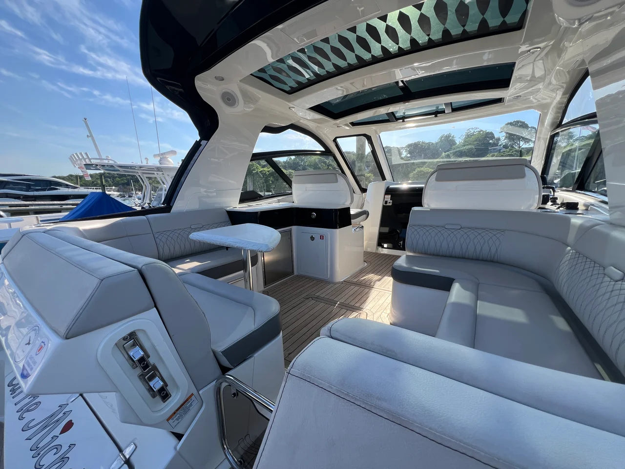 2023 Sea Ray 370 SUNDANCER OB 37.0 feet, Huntington, NY #65