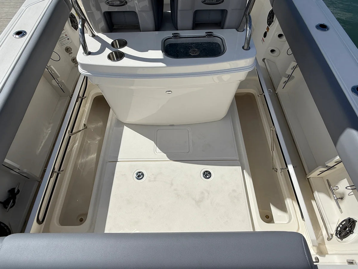 2027 Boston Whaler 250 Outrage 25.0 feet, Wrightsville Beach, North Carolina #14