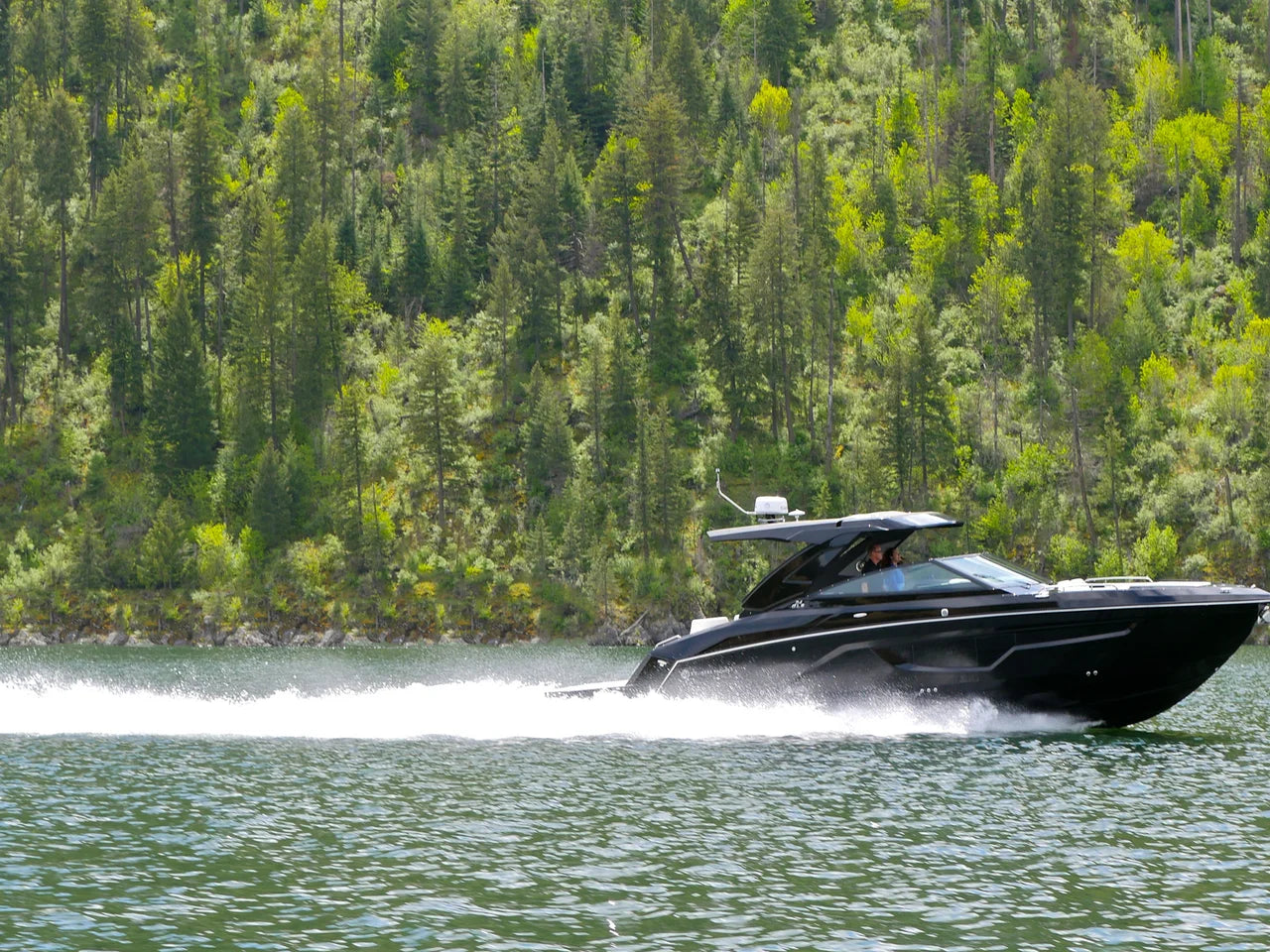 2026 Cruisers Yachts 34 GLS 34.0 feet, Inuvik, Northwest Territories #1