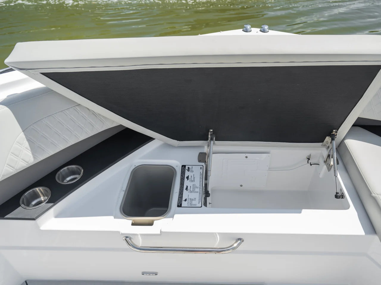 2026 Cruisers Yachts 50GLS OB 50.0 feet, Grasonville, MD #65