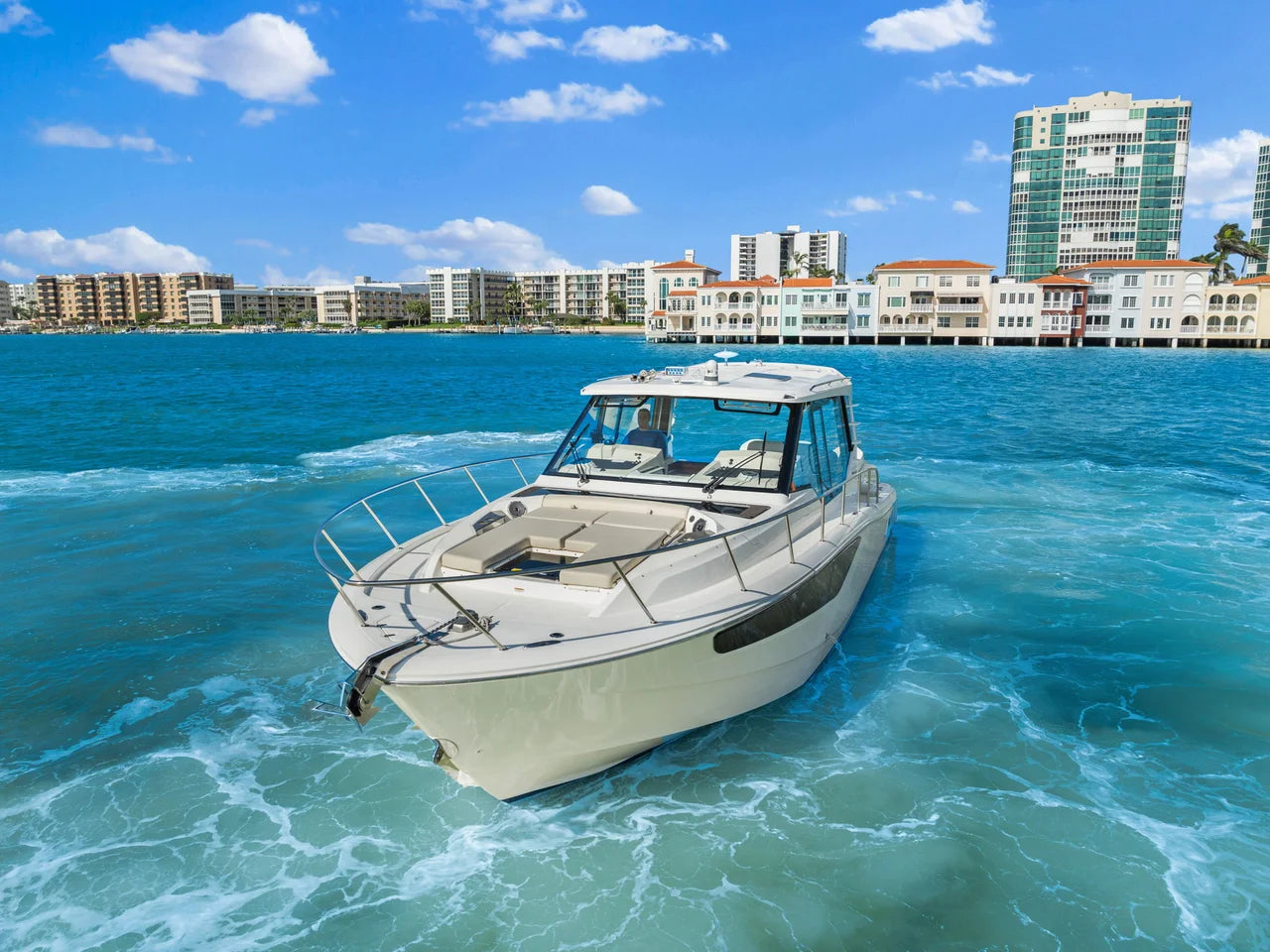 2022 Boston Whaler 405 40.0 feet, Naples, Florida #26