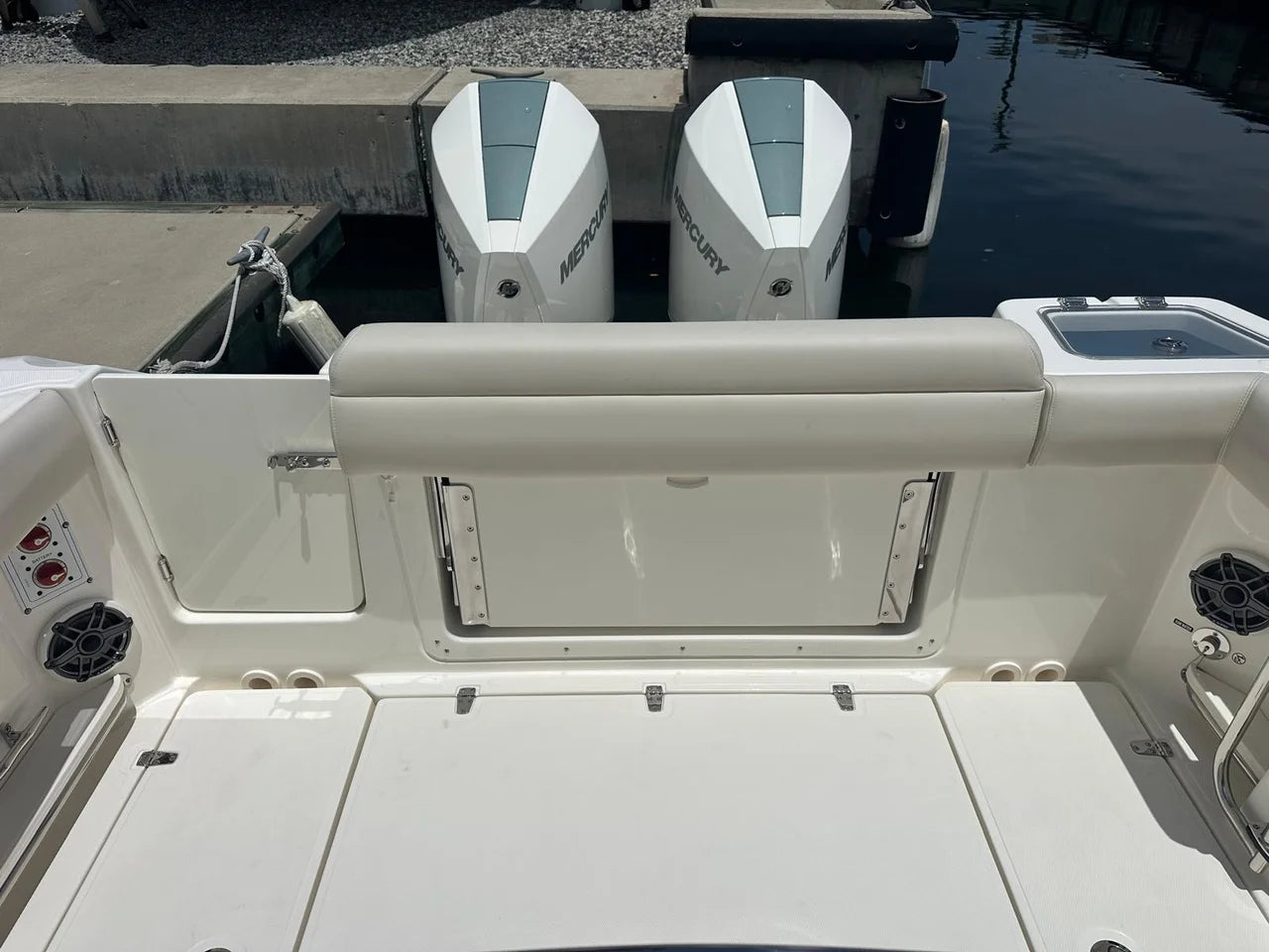 2026 Boston Whaler 280 Outrage 28.0 feet, Key Largo, FL #30