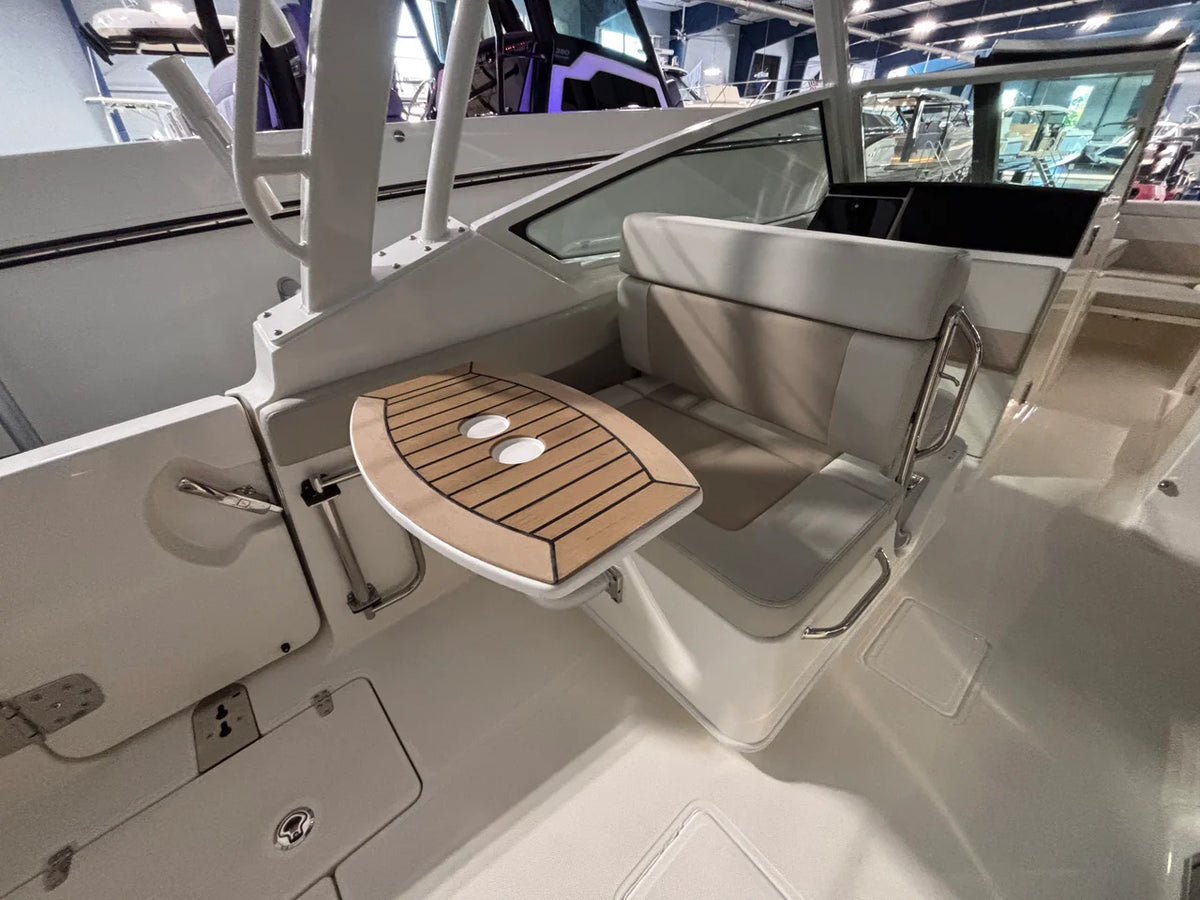 2027 Boston Whaler 280 Vantage 28.0 feet, Clearwater, Florida #19