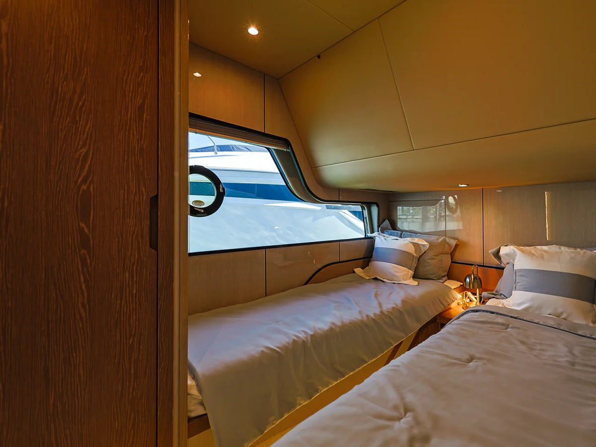 2027 Cruisers Yachts 57 FLY 57.0 feet, Seabrook, TX #42