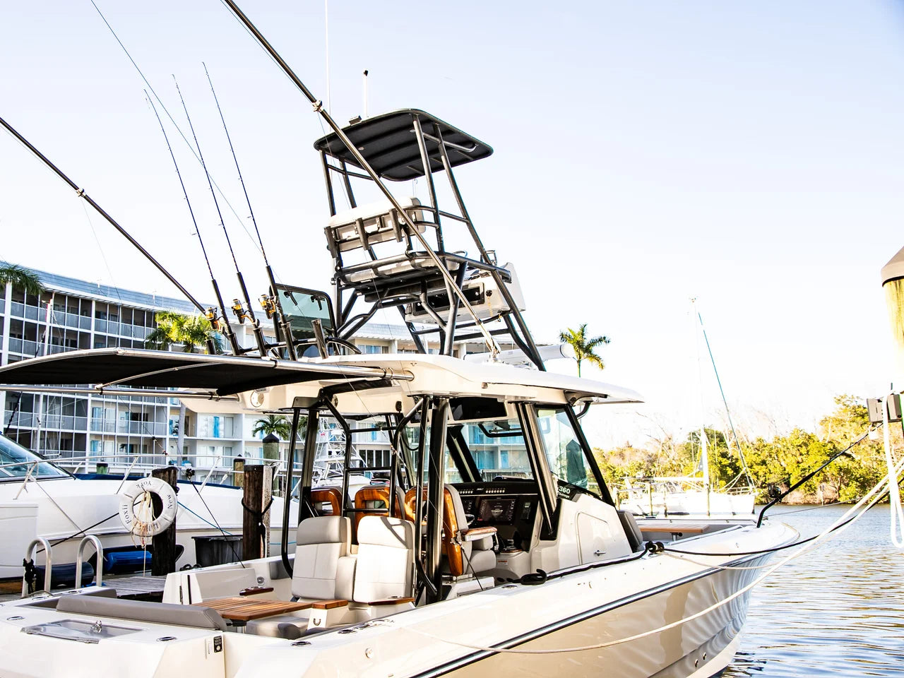 2023 Boston Whaler 360 OUTRAGE 36.0 feet, Pompano Beach, FL #25