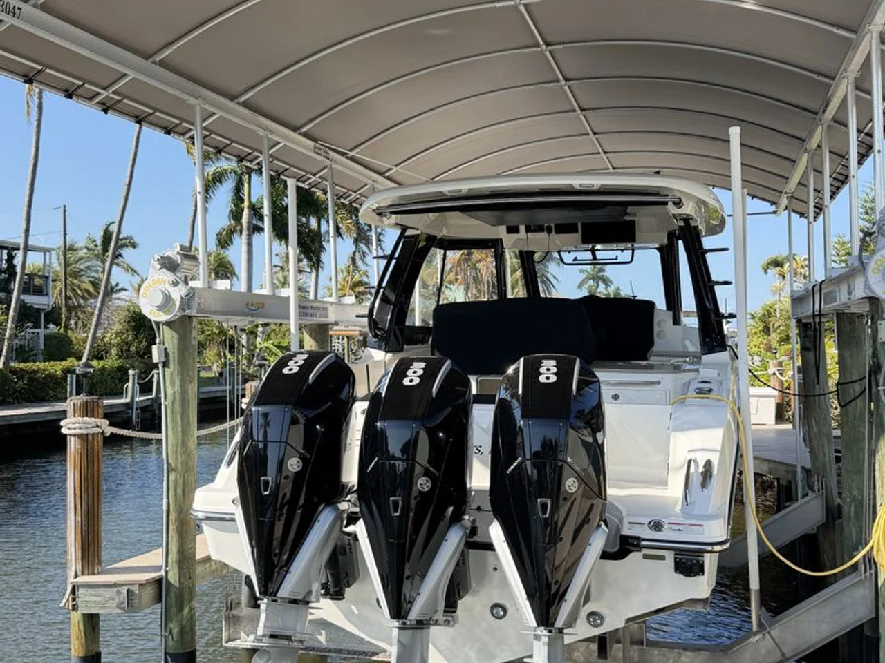 2023 Boston Whaler 350 REALM 35.0 feet, Fort Myers, FL #7