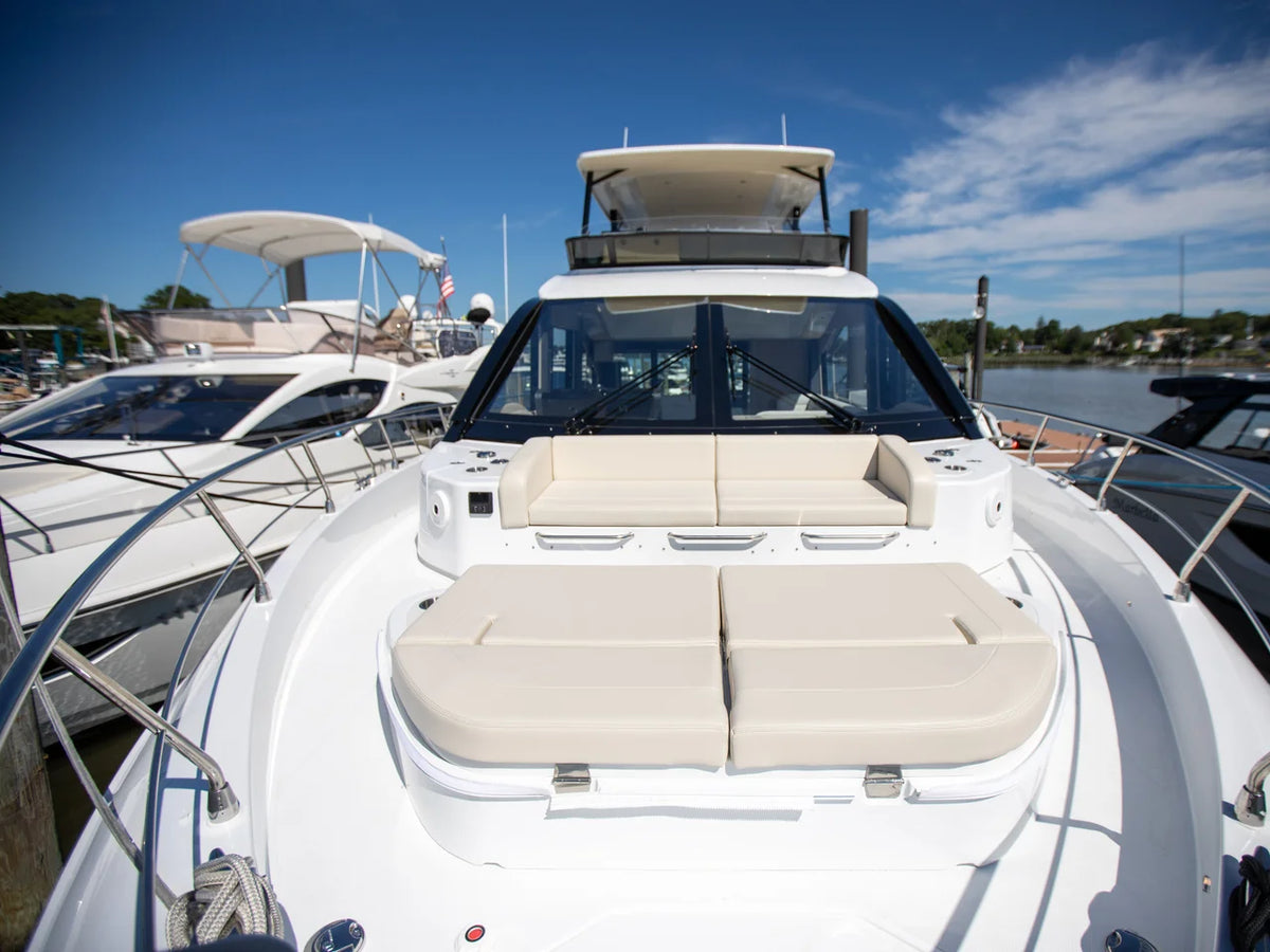 2027 Cruisers Yachts 50 FLY 50.0 feet, Brick Township, New Jersey #87