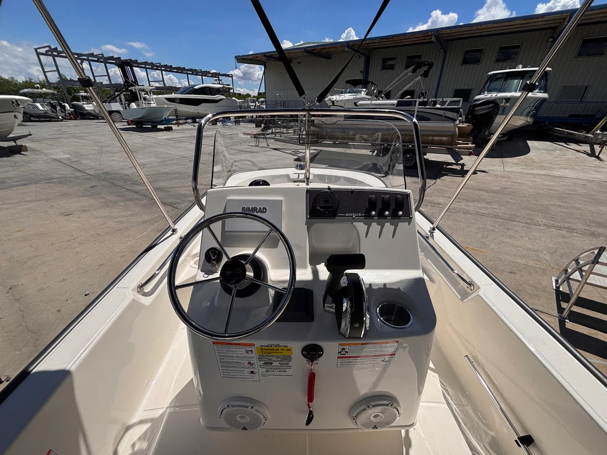 2027 Boston Whaler 150 Montauk 15.0 feet, Clearwater, Florida #5