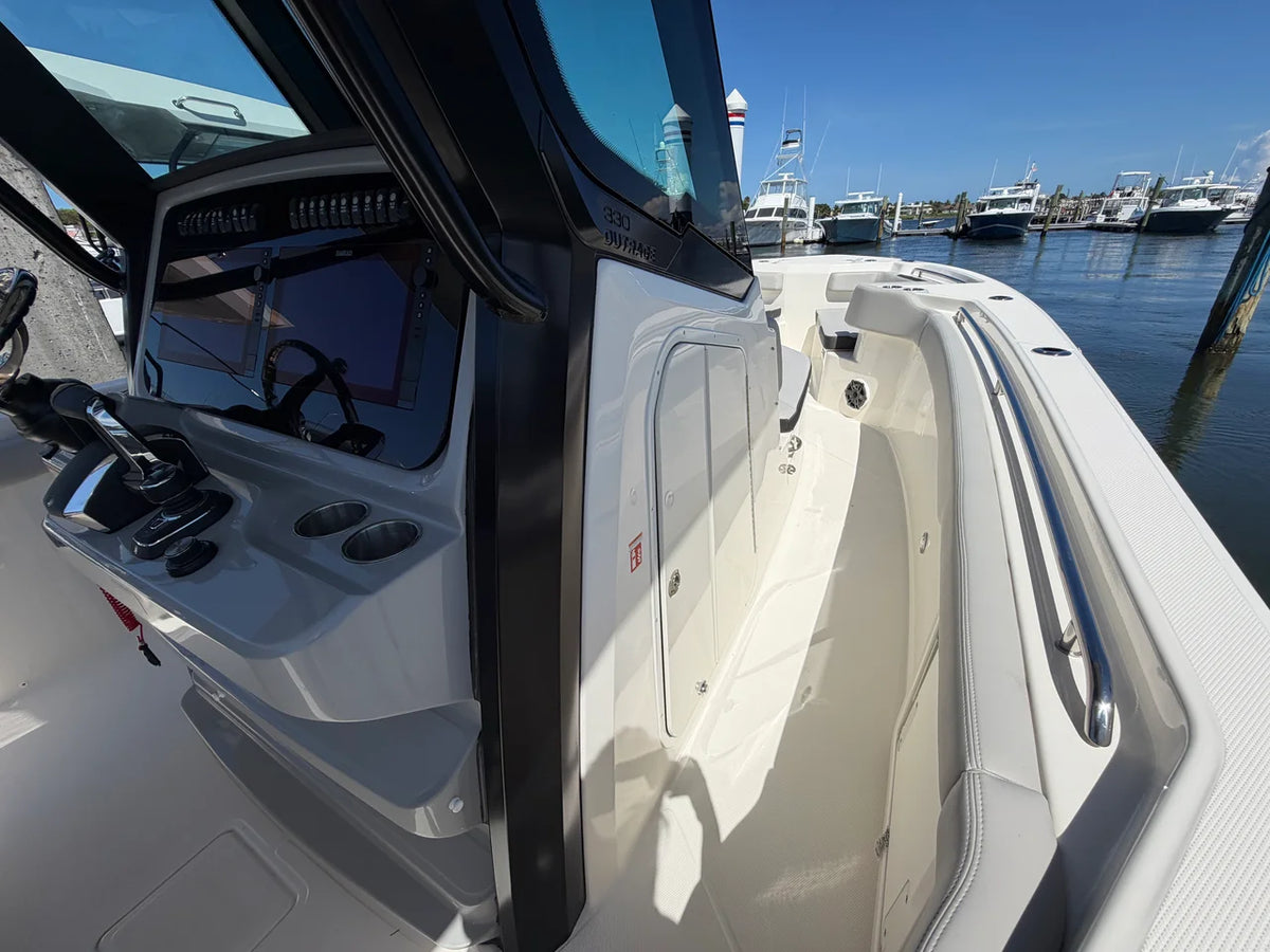 2026 Boston Whaler 330 Outrage 33.0 feet, Jupiter, Florida #46