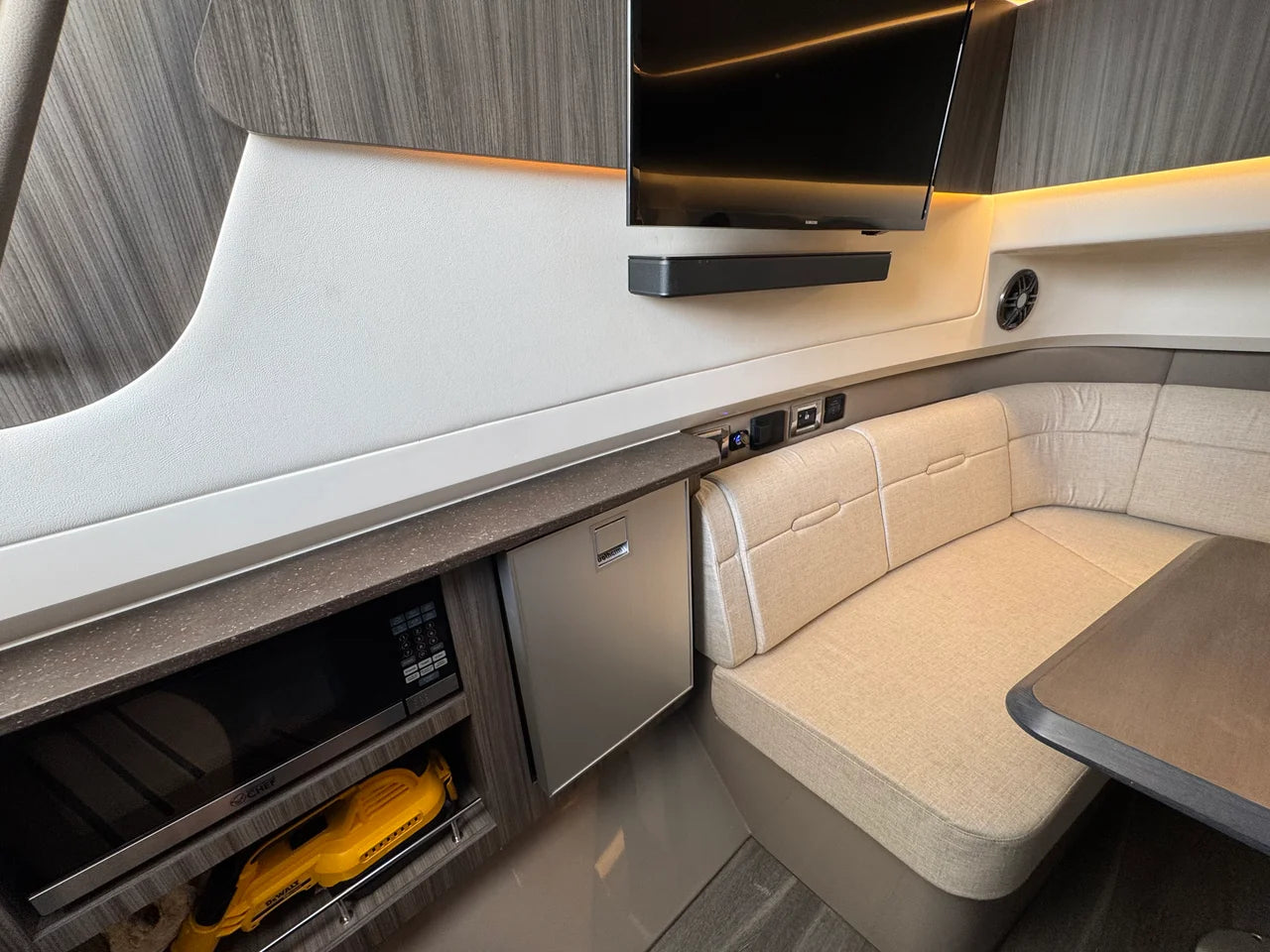 2023 Sea Ray 400 SLX 39.0 feet, Excelsior, Minnesota #19