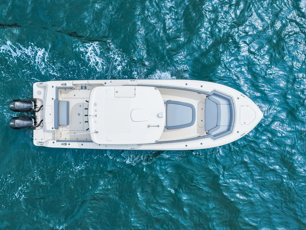 2026 Boston Whaler 330 Outrage 33.0 feet, Clearwater, Florida #12