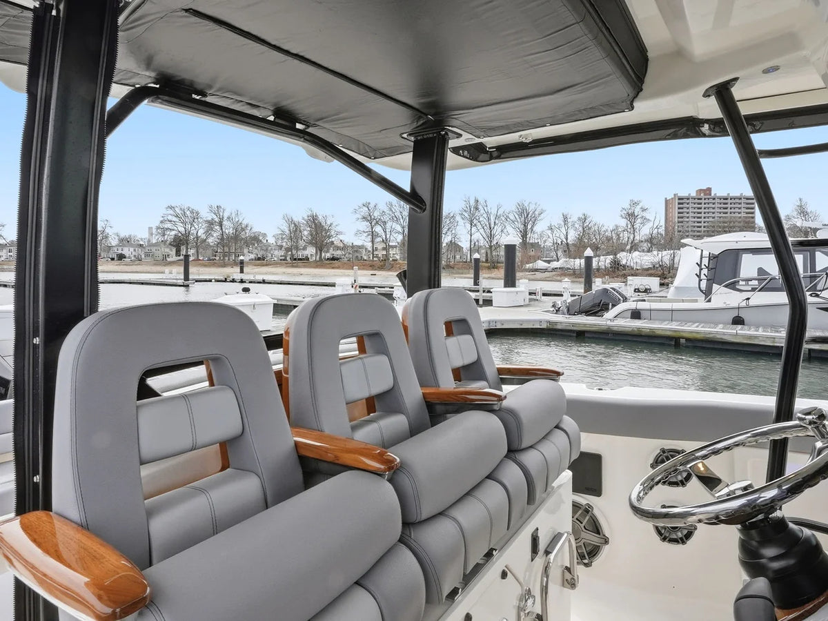 2026 Boston Whaler 380 Outrage 38.0 feet, Quincy, MA #14