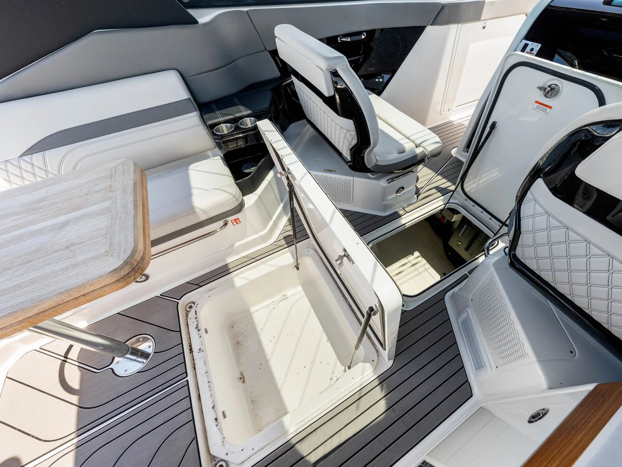 2026 Sea Ray SLX 360 OUTBOARD 36.0 feet, Sarasota, Florida #85