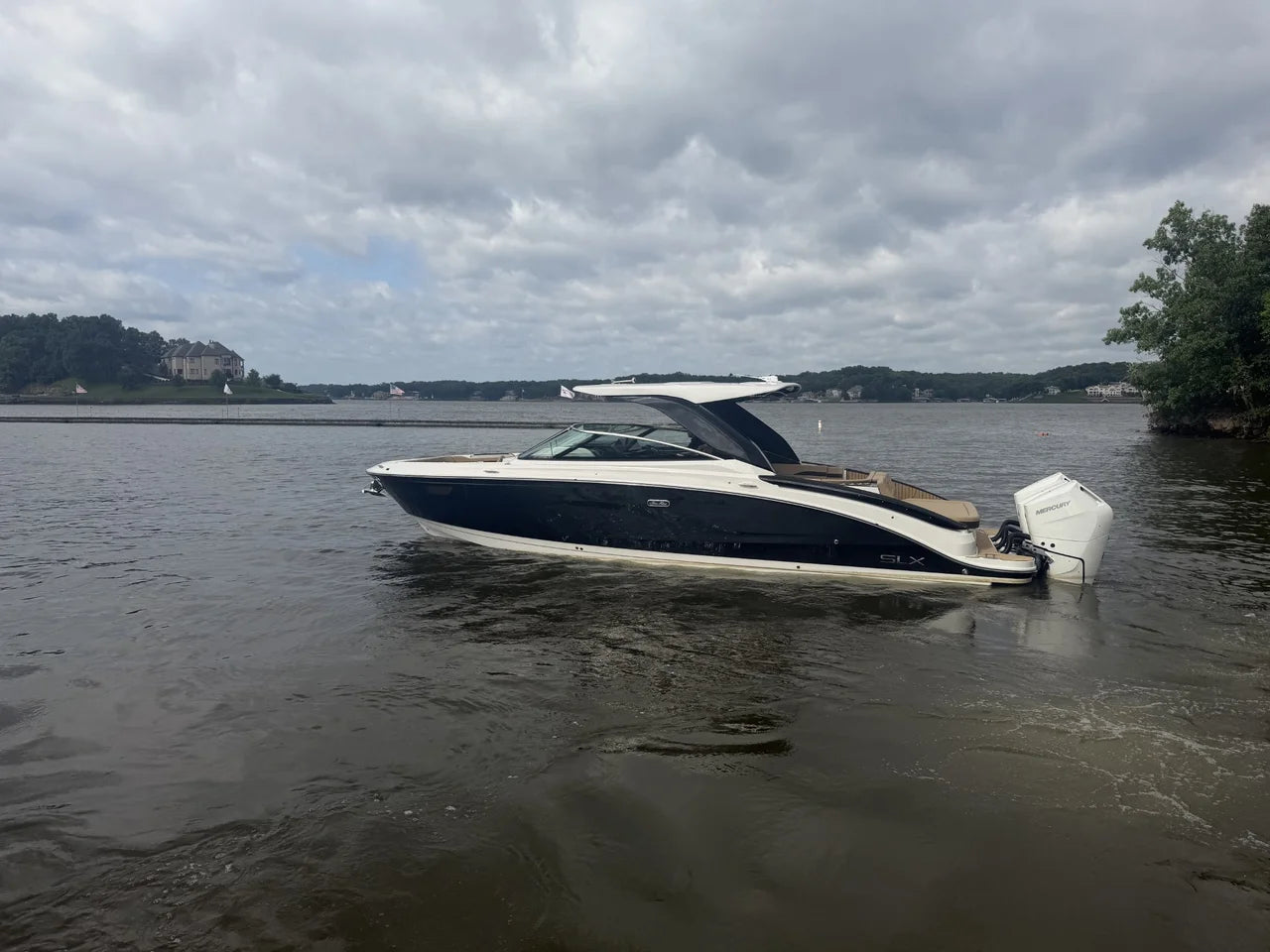 2026 Sea Ray SLX 360 OUTBOARD 36.0 feet, Lake Ozark, MO #1