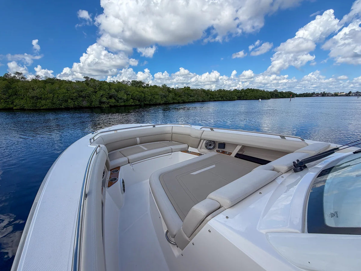 2027 Boston Whaler 350 Realm 35.0 feet, Fort Myers, FL #28
