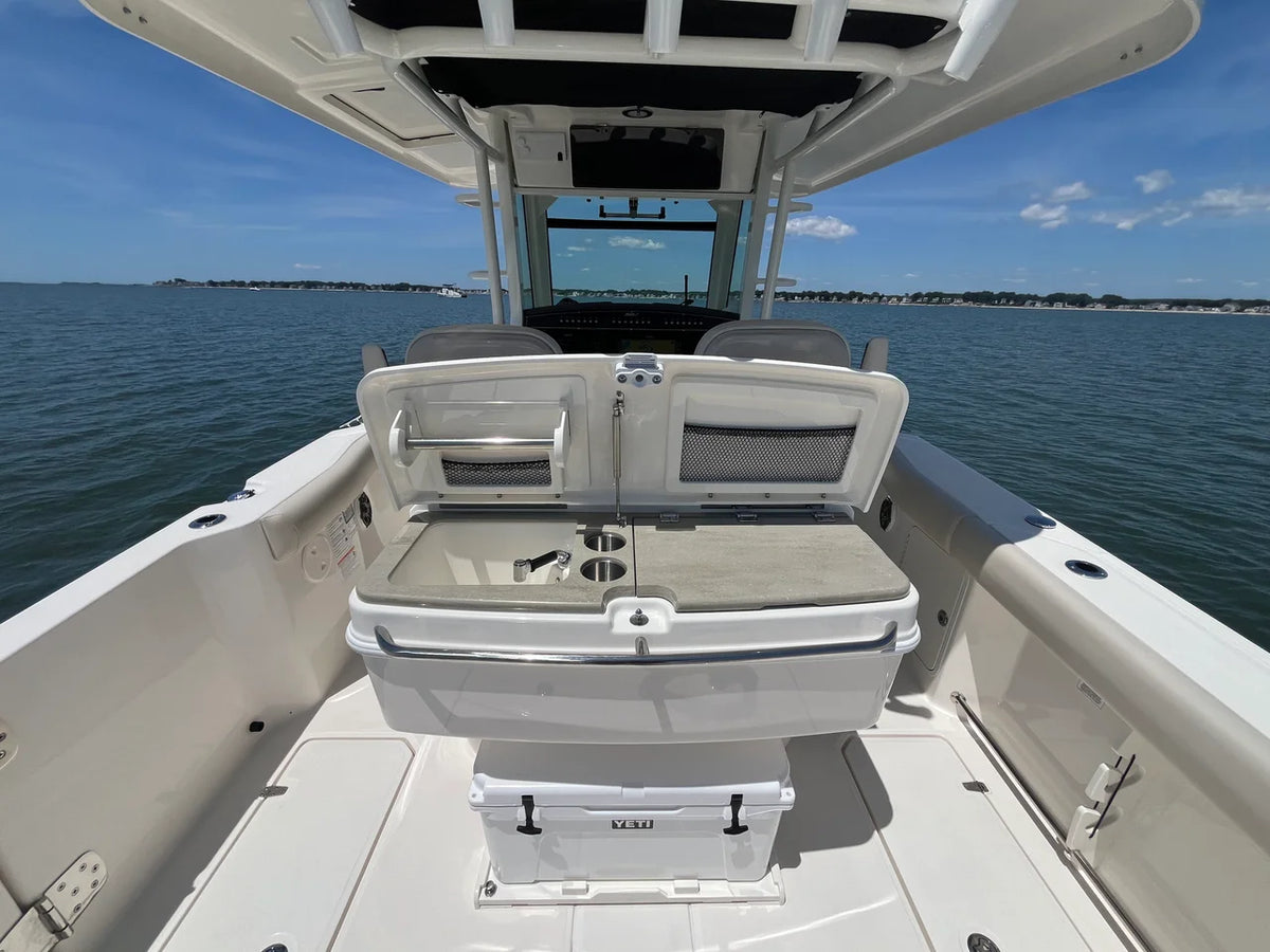 2026 Boston Whaler 330 Outrage 33.0 feet, Westbrook, Connecticut #26