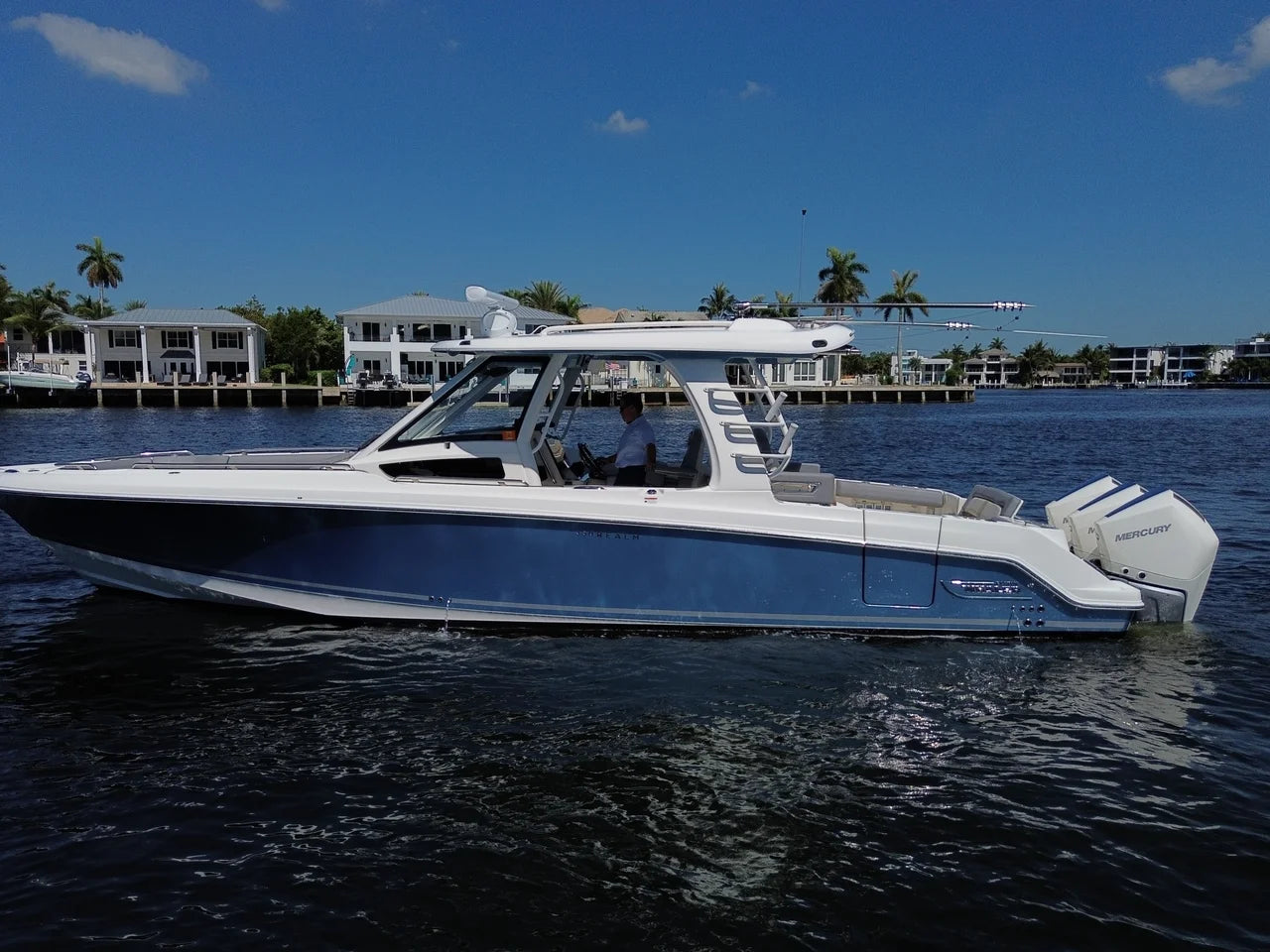 2024 Boston Whaler 350 REALM 35.0 feet, Pompano Beach, Florida #3