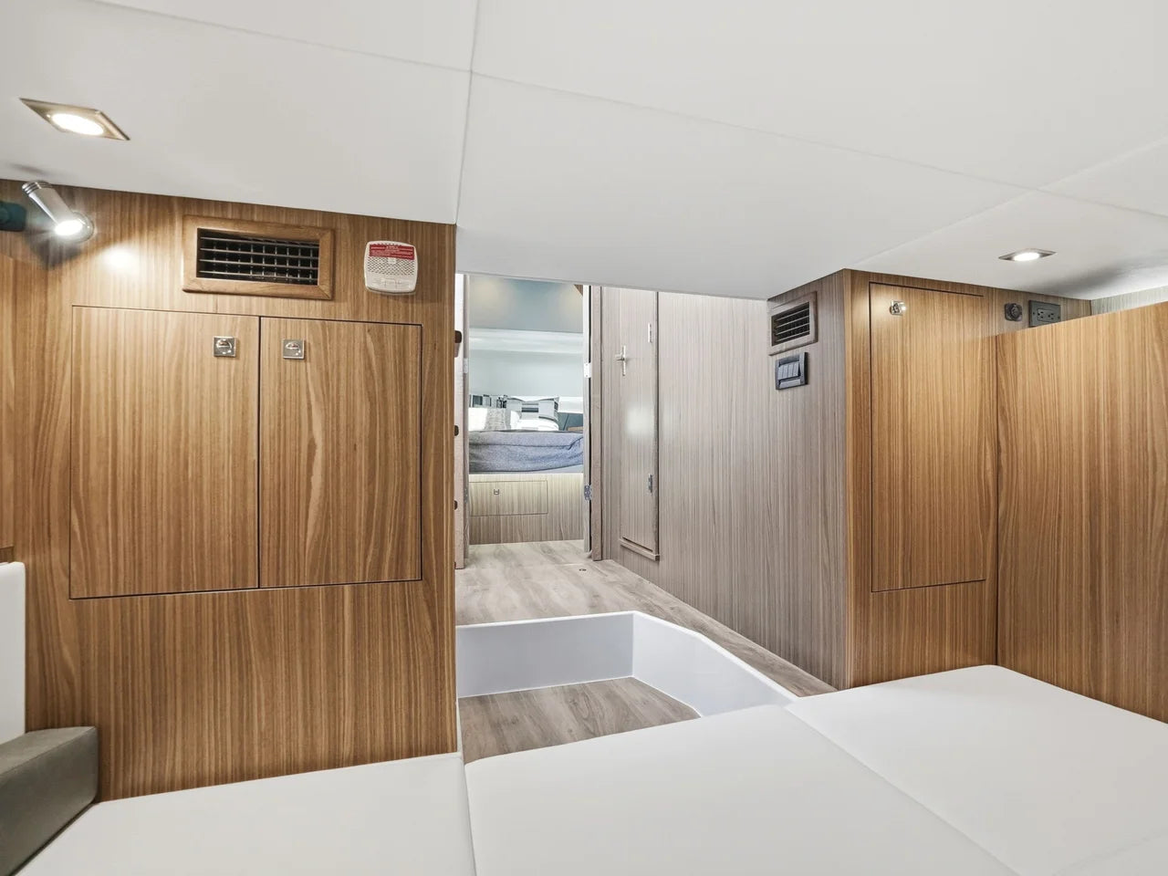 2026 Cruisers Yachts 50GLS OB 50.0 feet, Quincy, MA #48