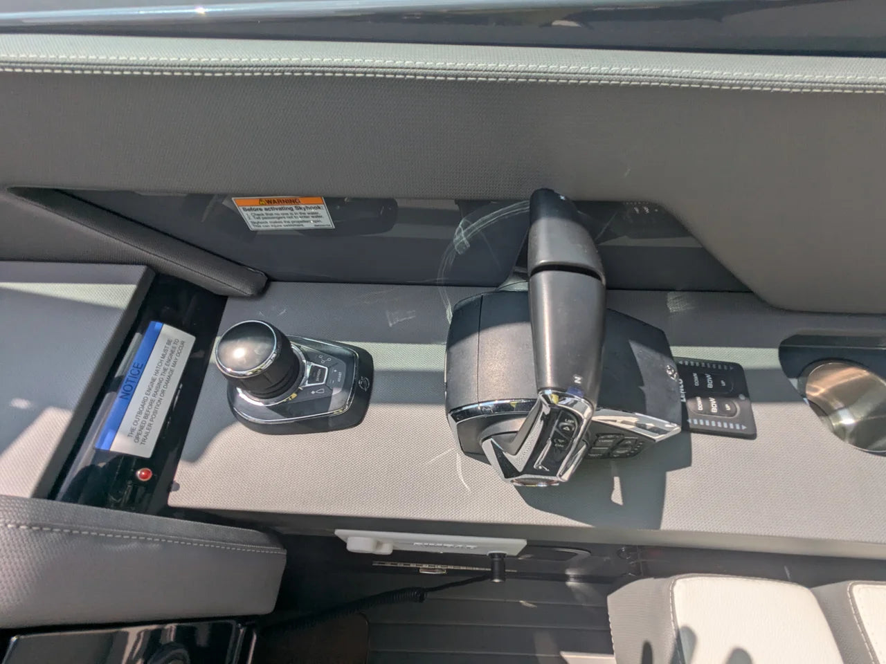 2024 Cruisers Yachts 38 GLS-OB 38.0 feet, Grasonville, MD #33