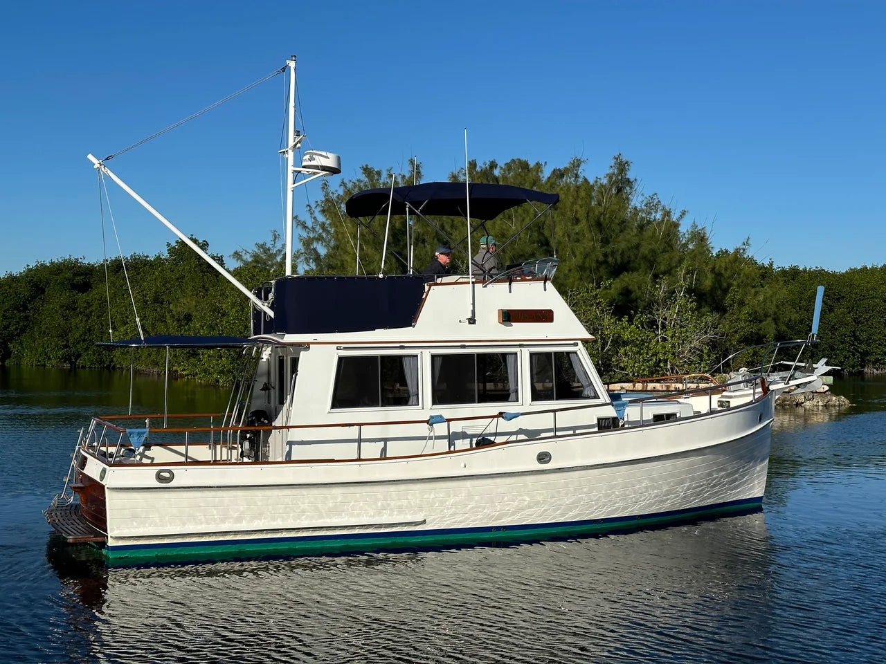1990 Grand Banks 32 SEDAN 31.0 feet, Key Largo, Florida #1