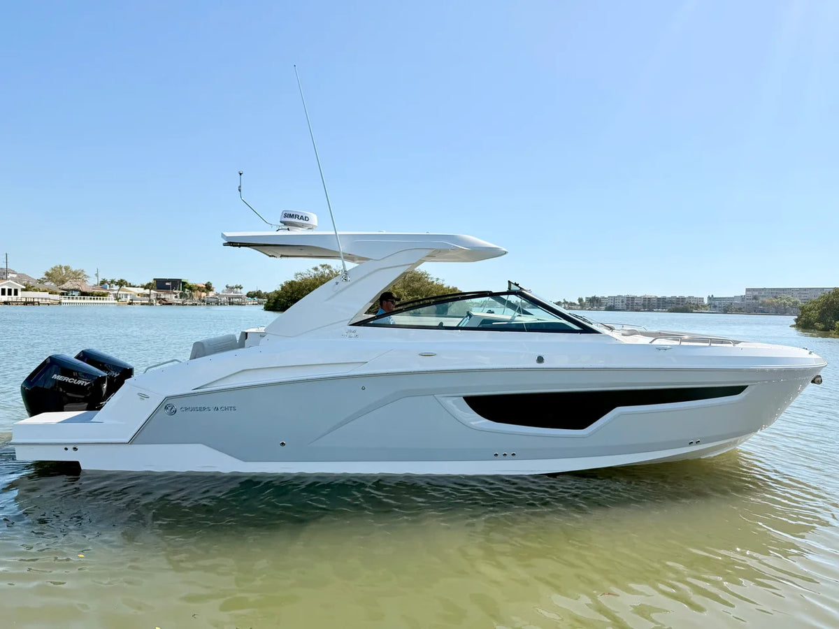 2026 Cruisers Yachts 34 GLS Outboard 34.0 feet, St Petersburg, FL #2