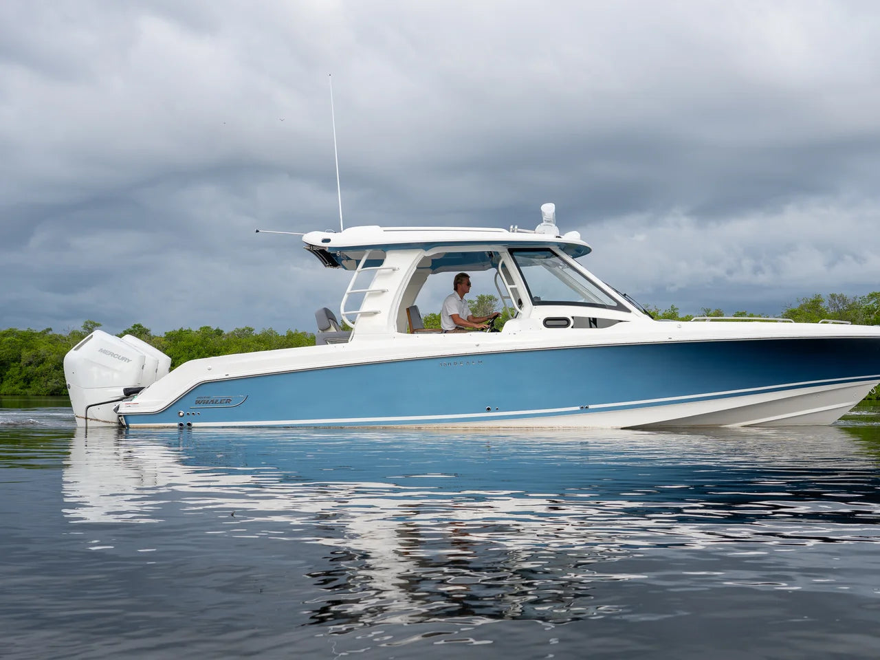 2026 Boston Whaler 350 Realm 35.0 feet, Fort Myers, Florida #40