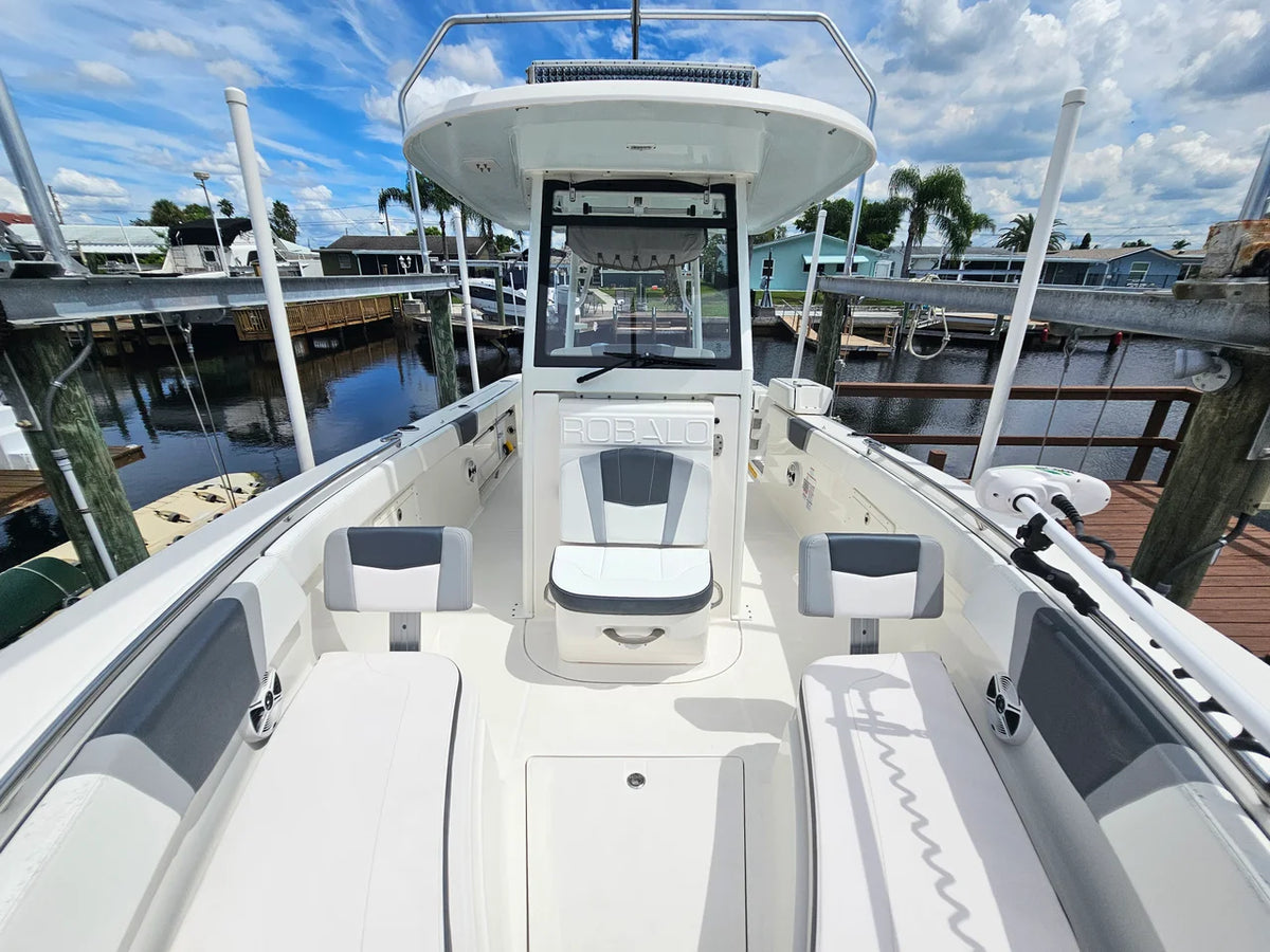 2020 Robalo R272 27.0 feet, Clearwater, FL #65