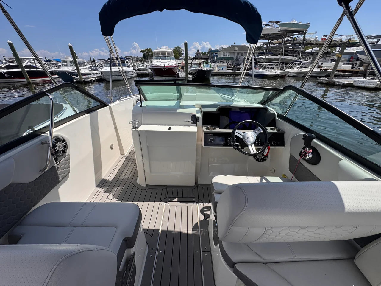 2022 Sea Ray 250 SDX OB 25.0 feet, Norwalk, Connecticut #11